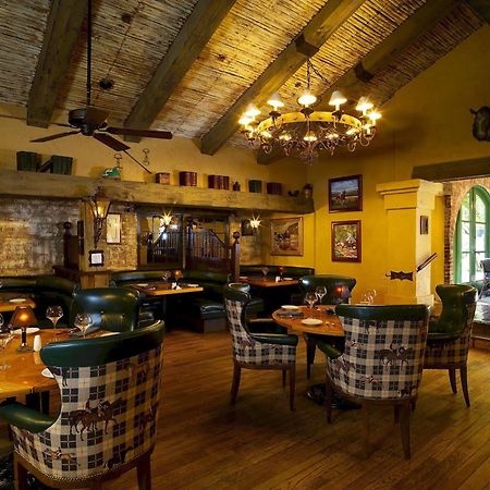 Harris Ranch Inn And Restaurant Huron Екстер'єр фото